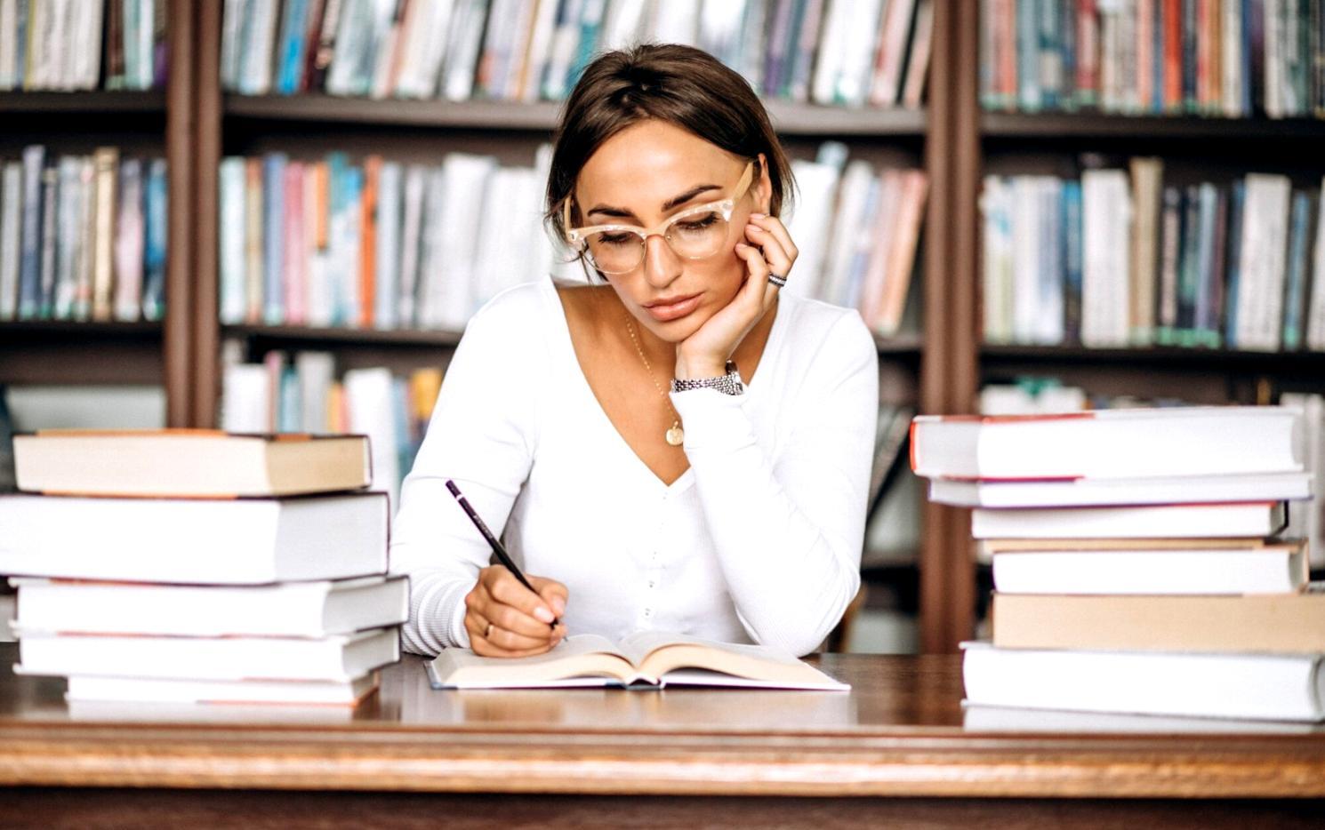 Casos prácticos de educación financiera resueltos